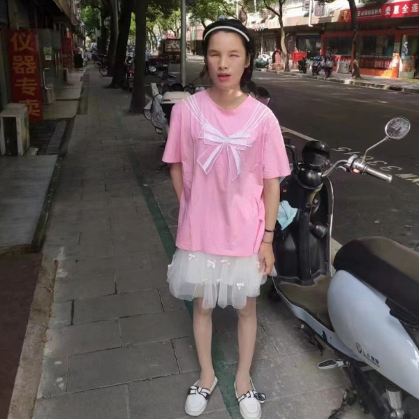 上海26岁单身美女真诚找对象-泰和相亲网