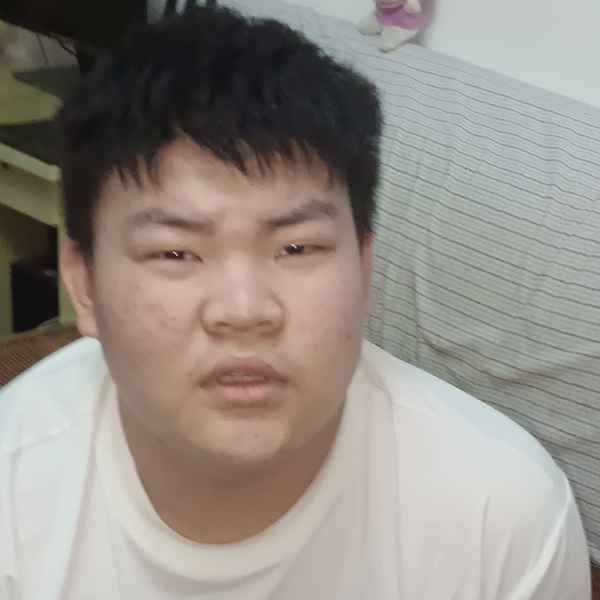 江苏20岁单身帅哥真诚找对象-泰和征婚相亲网