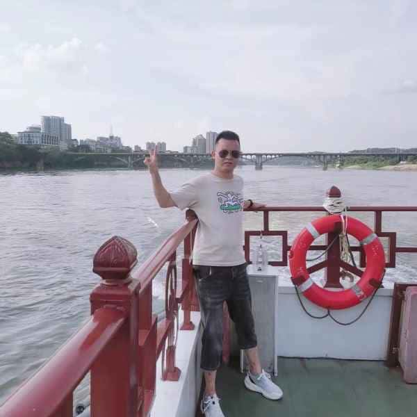 四川27岁单身帅哥真诚找对象-泰和征婚相亲网