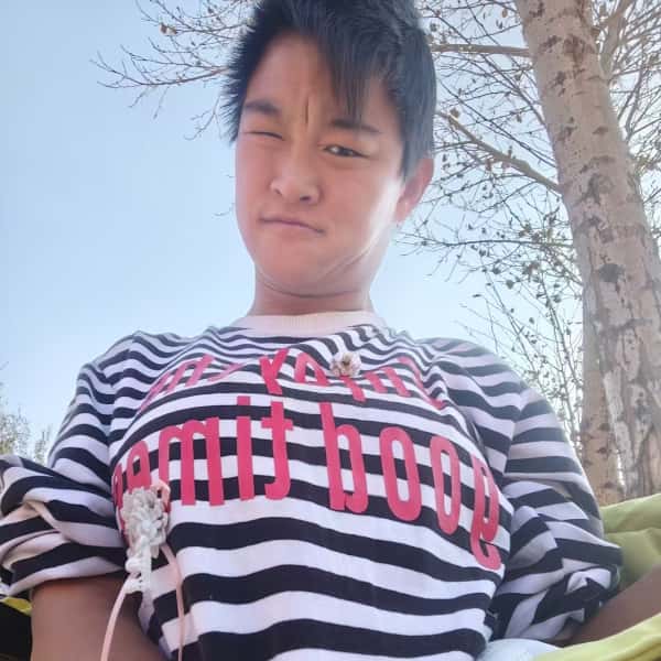 内蒙古23岁单身美女真诚找对象-泰和征婚相亲网