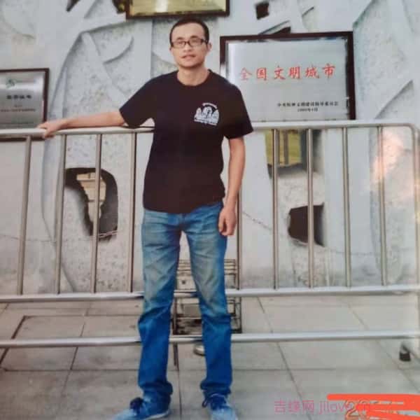 江苏36岁单身帅哥真诚找对象-泰和征婚相亲网